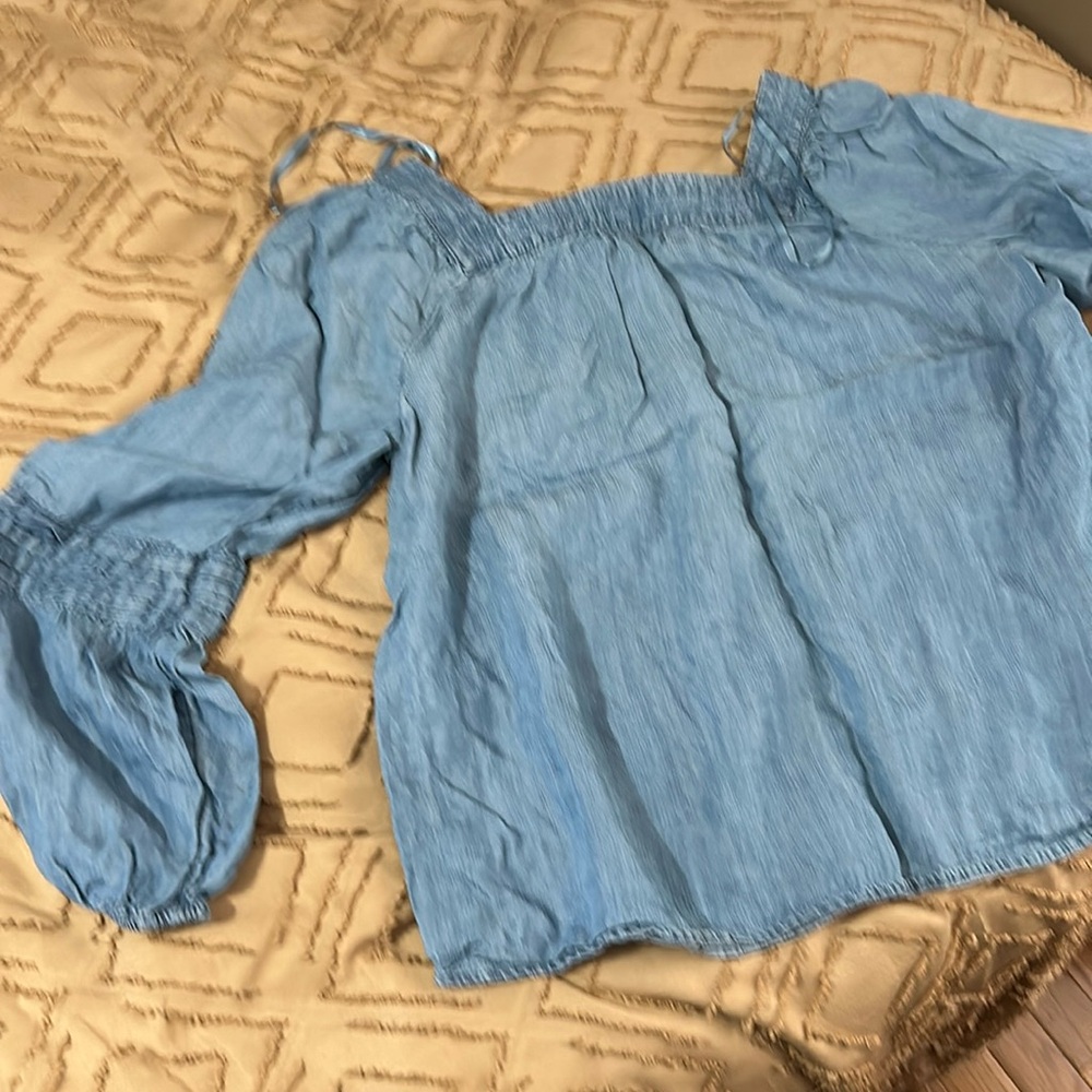 Lauren Conrad shirt